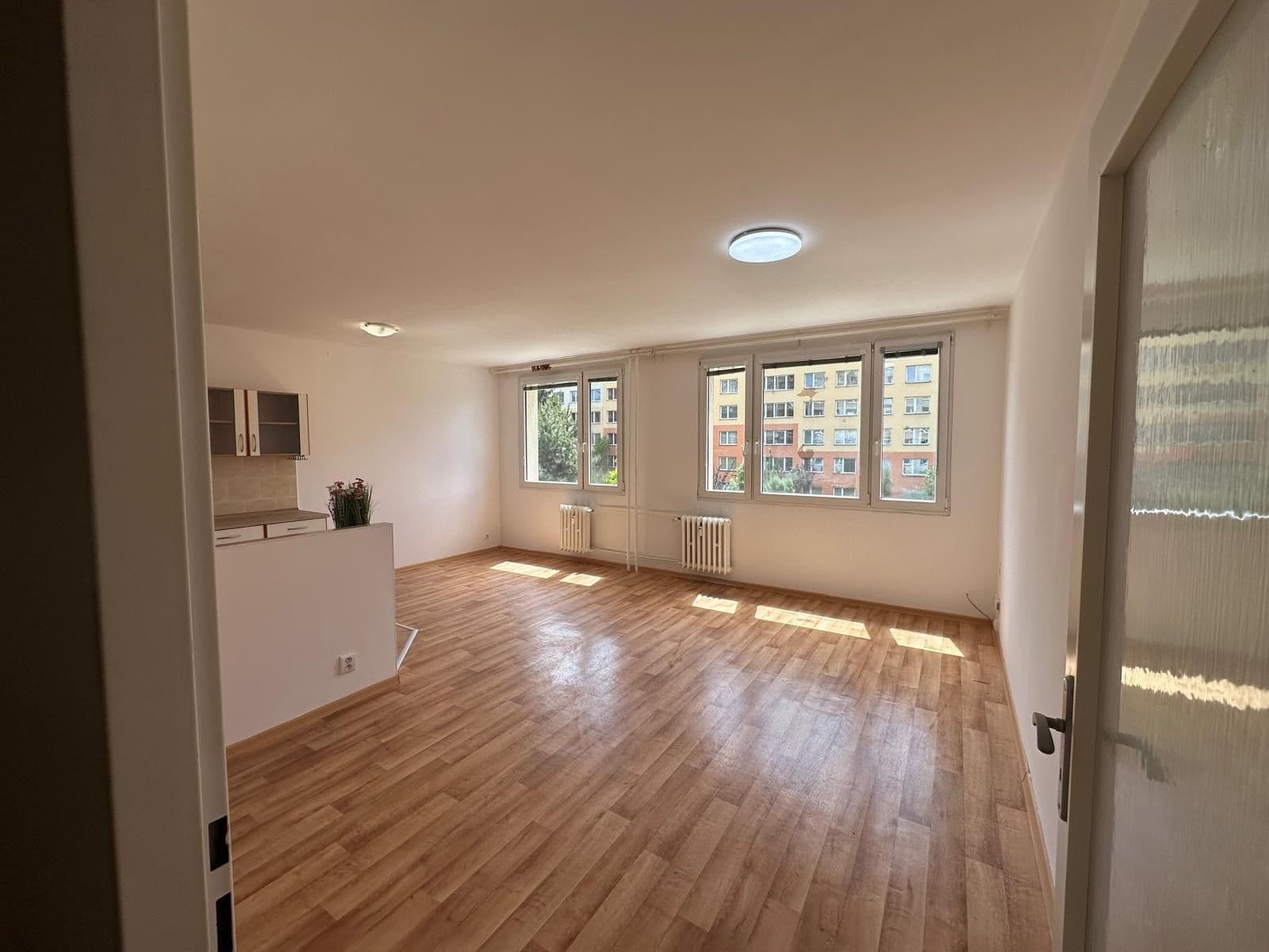Predaj bytu 3-izbový 68 m², Jetelová, Praha, Praha Predaj bytu 3-izbový 68 m², Jetelová, Praha, Praha