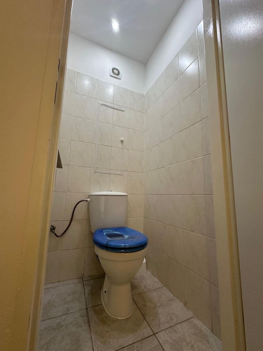 Predaj bytu 3-izbový 68 m², Jetelová, Praha, Praha Predaj bytu 3-izbový 68 m², Jetelová, Praha, Praha