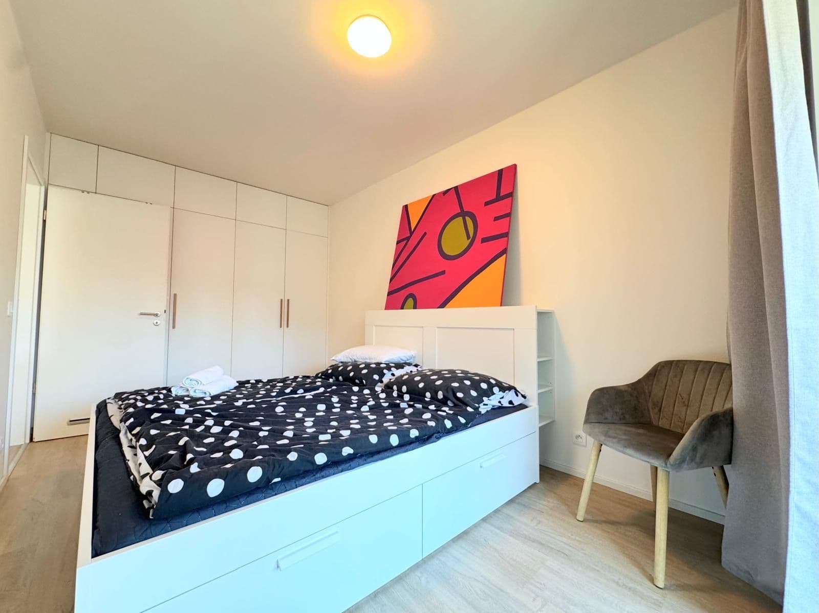 Prenájom bytu 2-izbový 57 m², Holečkova, Praha, Praha Prenájom bytu 2-izbový 57 m², Holečkova, Praha, Praha