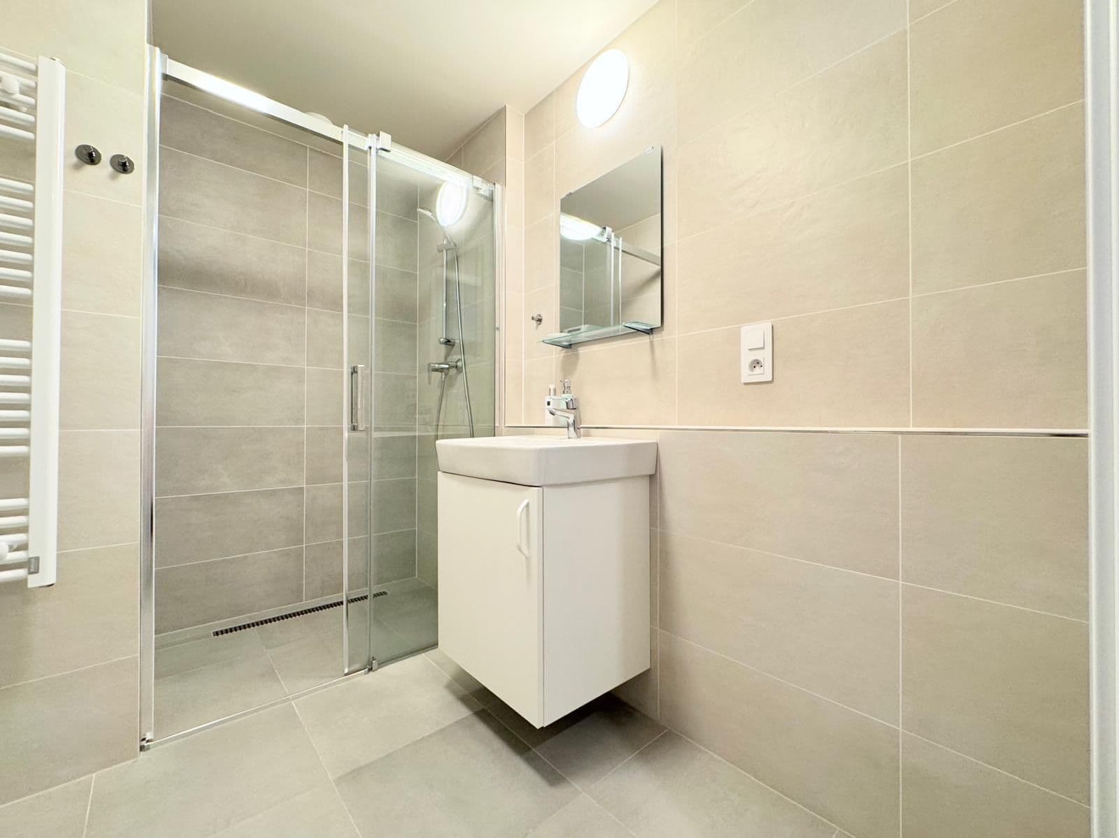 Prenájom bytu 2-izbový 57 m², Holečkova, Praha, Praha Prenájom bytu 2-izbový 57 m², Holečkova, Praha, Praha