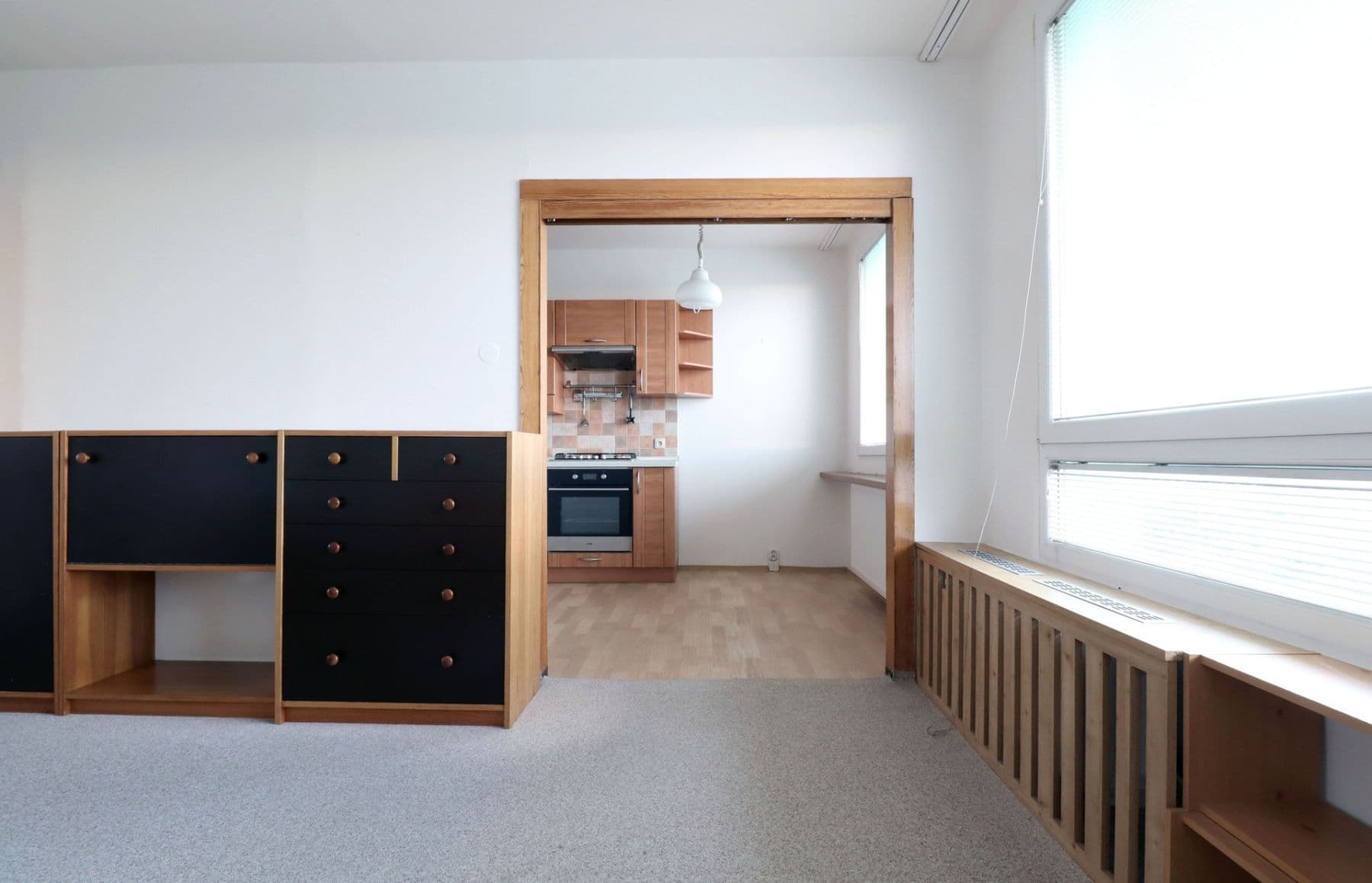Prenájom bytu 3-izbový 58 m², Novodvorská, Praha, Praha Prenájom bytu 3-izbový 58 m², Novodvorská, Praha, Praha