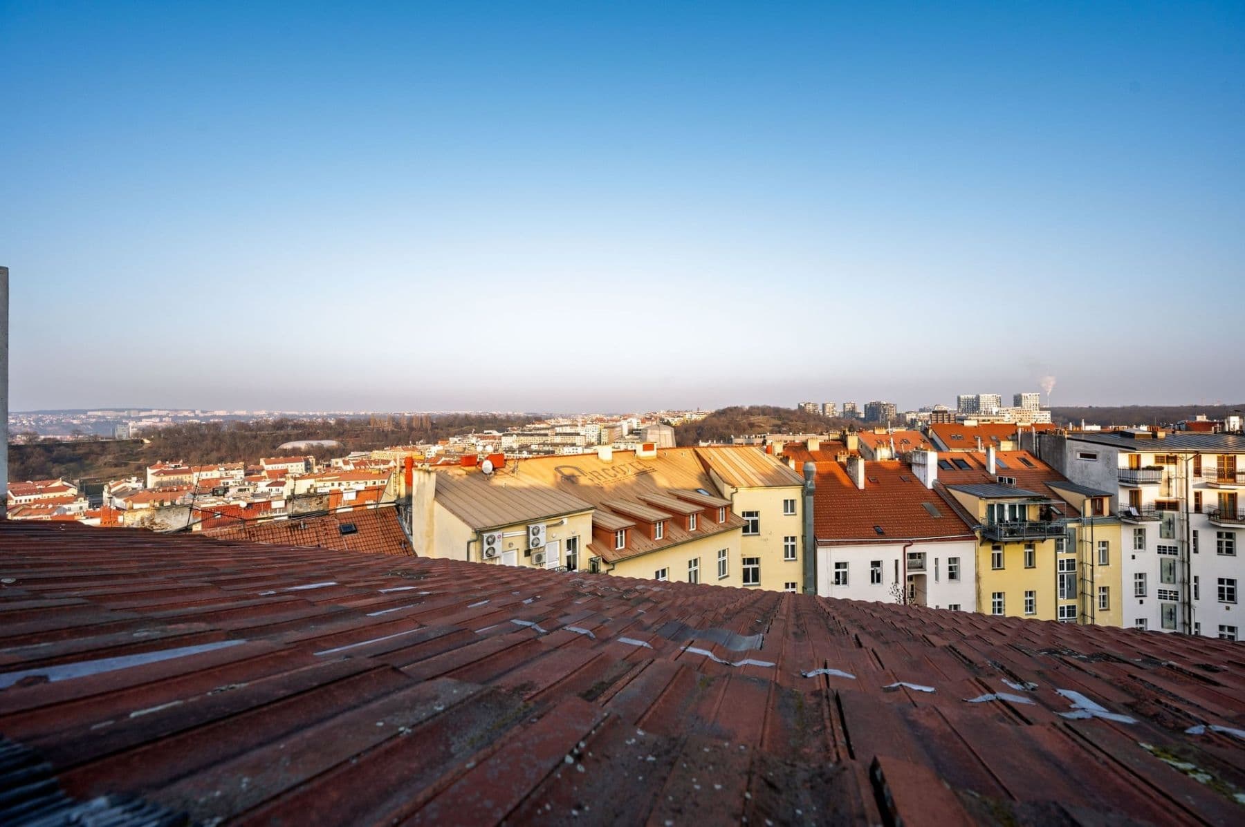 Prenájom bytu 5-izbový 191 m², Čajkovského, Praha, Praha Prenájom bytu 5-izbový 191 m², Čajkovského, Praha, Praha