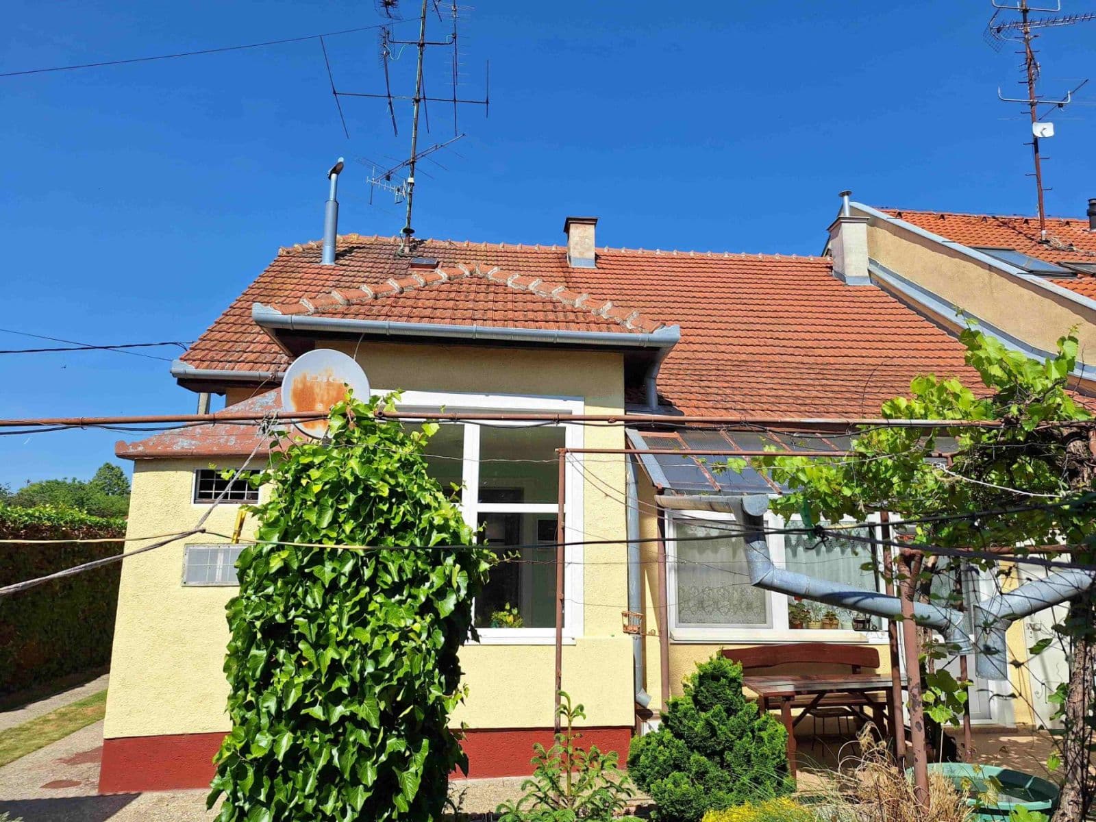 Predaj domu 115 m², pozemek 402 m², Komjatická, Nové Zámky, Nitriansky kraj Predaj domu 115 m², pozemek 402 m², Komjatická, Nové Zámky, Nitriansky kraj