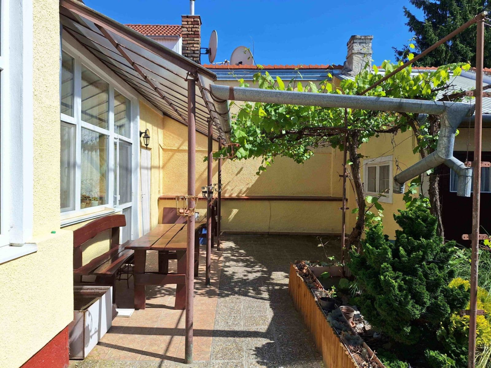 Predaj domu 115 m², pozemek 402 m², Komjatická, Nové Zámky, Nitriansky kraj Predaj domu 115 m², pozemek 402 m², Komjatická, Nové Zámky, Nitriansky kraj