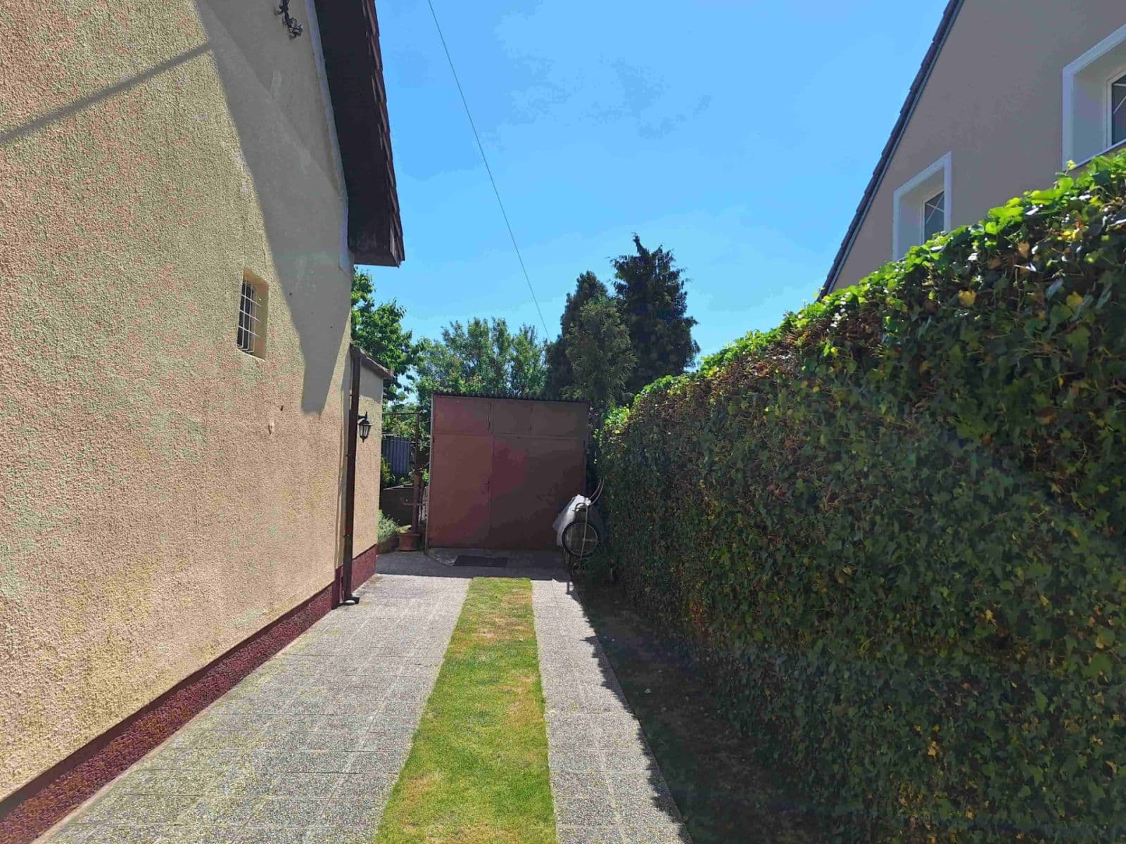 Predaj domu 115 m², pozemek 402 m², Komjatická, Nové Zámky, Nitriansky kraj Predaj domu 115 m², pozemek 402 m², Komjatická, Nové Zámky, Nitriansky kraj