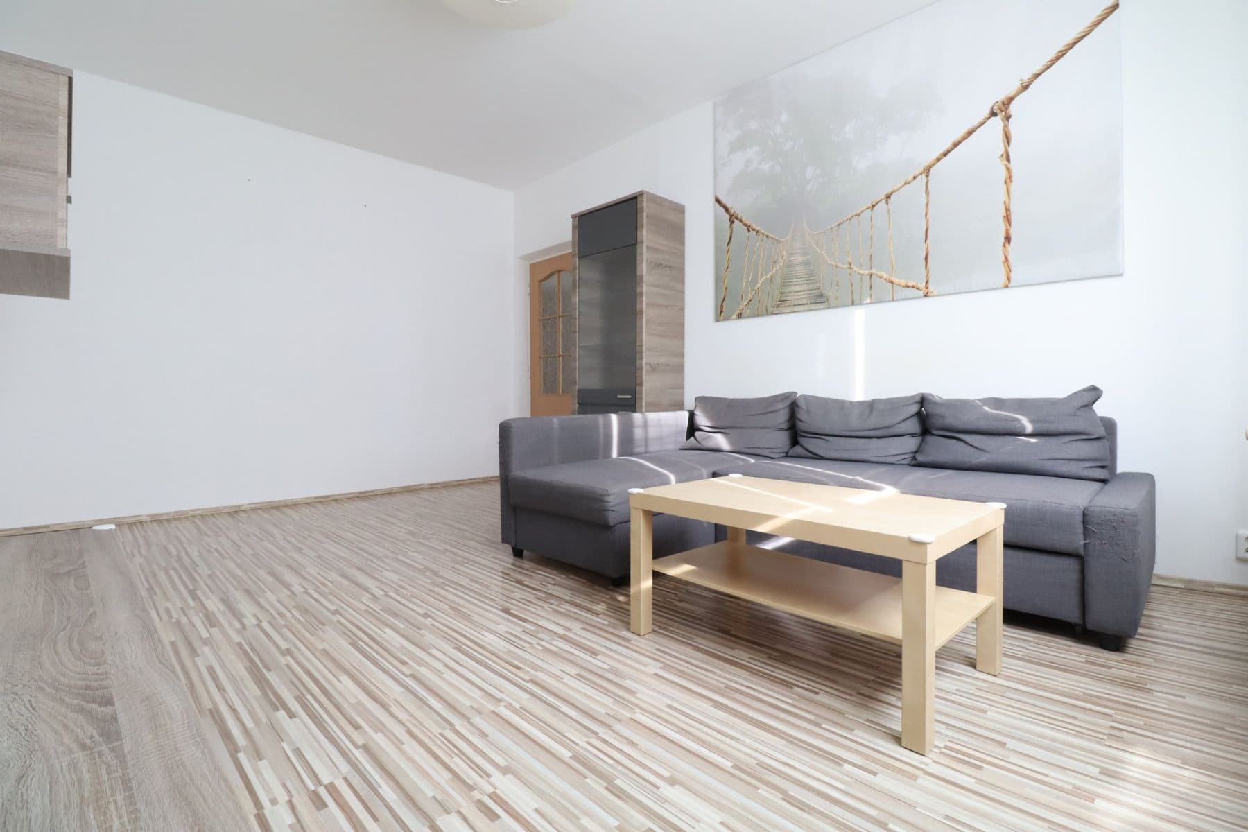Prenájom bytu 2-izbový 50 m², Káranská, Praha, Praha Prenájom bytu 2-izbový 50 m², Káranská, Praha, Praha