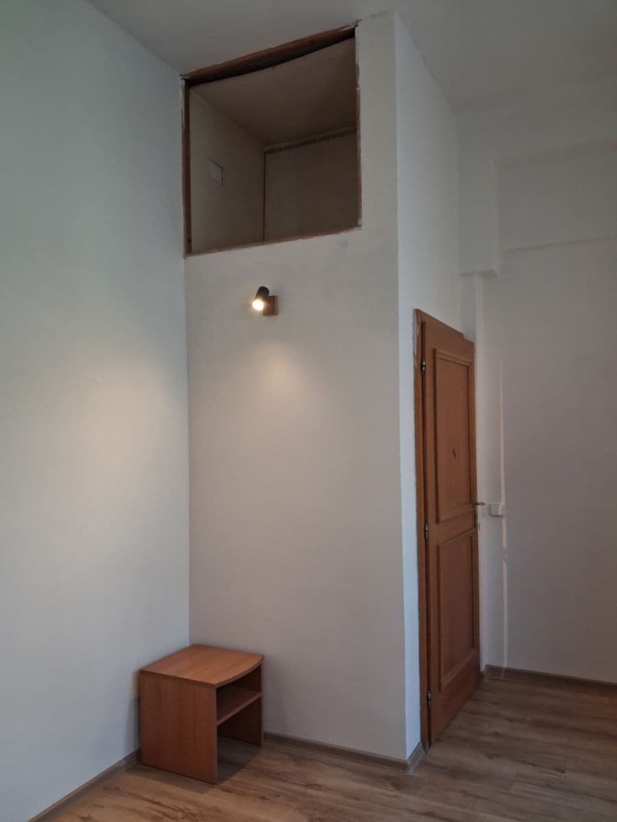 Prenájom bytu 2-izbový 47 m², Vratislavova, Praha, Praha Prenájom bytu 2-izbový 47 m², Vratislavova, Praha, Praha
