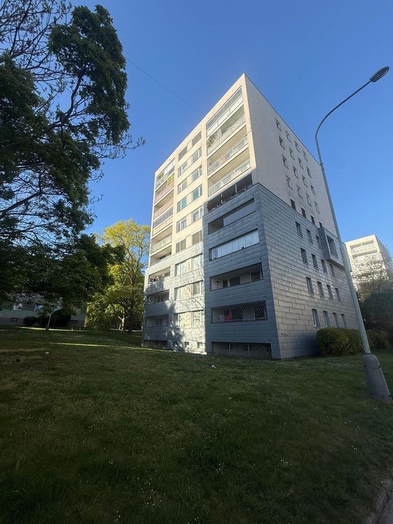 Predaj bytu 3-izbový 73 m², Habrová, Praha, Praha Predaj bytu 3-izbový 73 m², Habrová, Praha, Praha