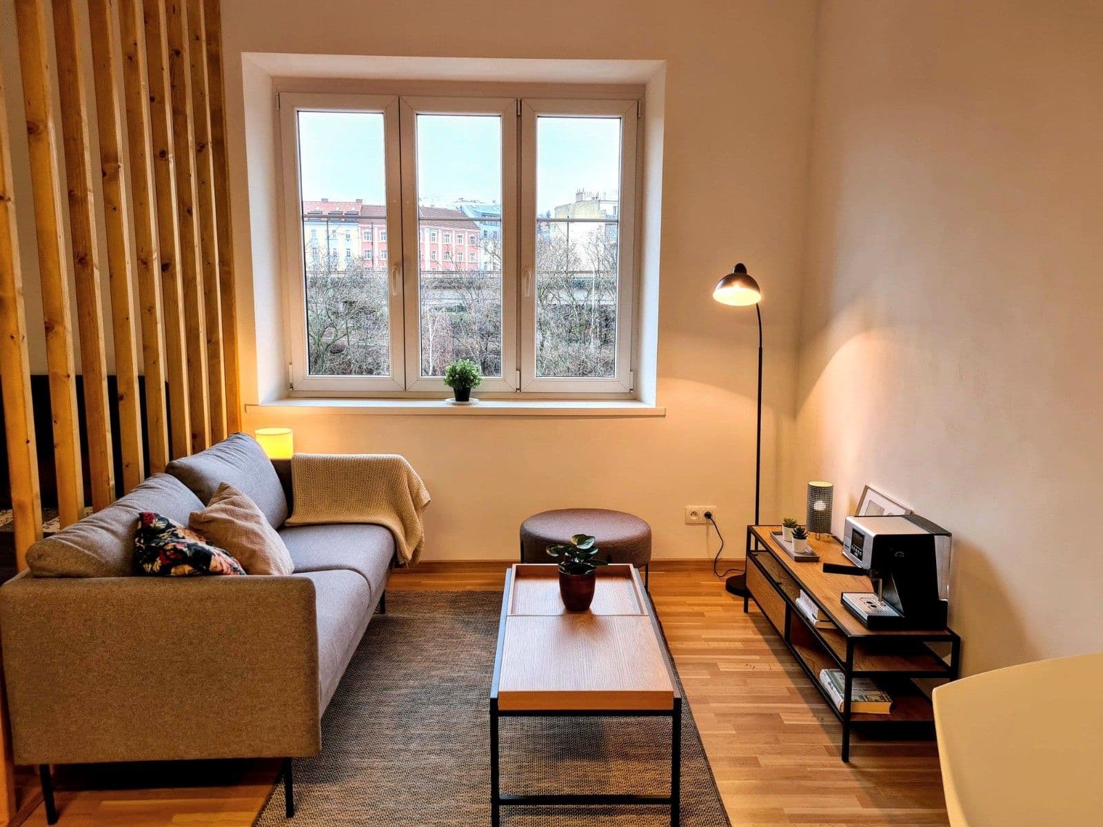 Prenájom bytu 1-izbový 39 m², Na Rokytce, Praha, Praha Prenájom bytu 1-izbový 39 m², Na Rokytce, Praha, Praha