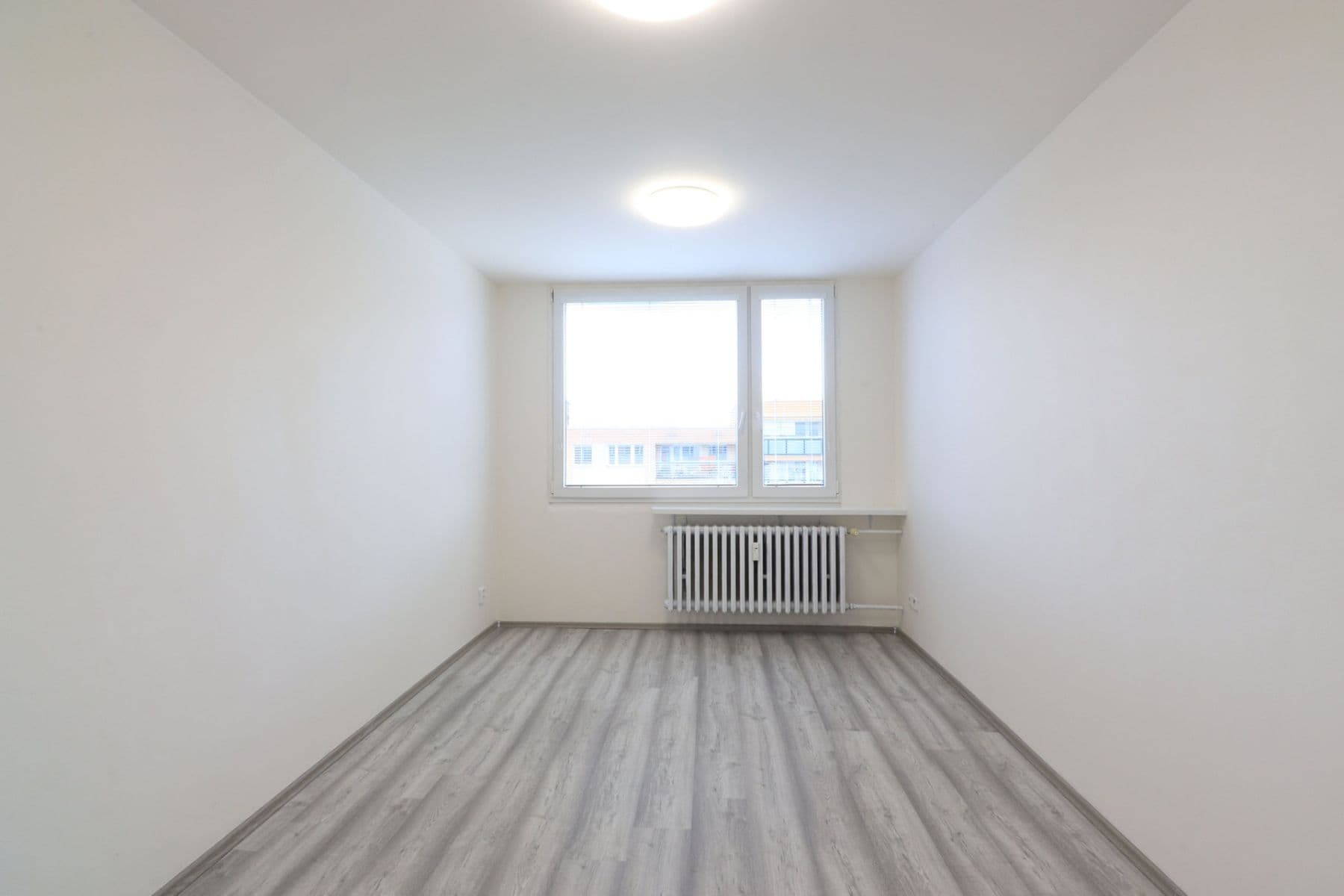 Prenájom bytu 3-izbový 74 m², Chalupkova, Praha, Praha Prenájom bytu 3-izbový 74 m², Chalupkova, Praha, Praha