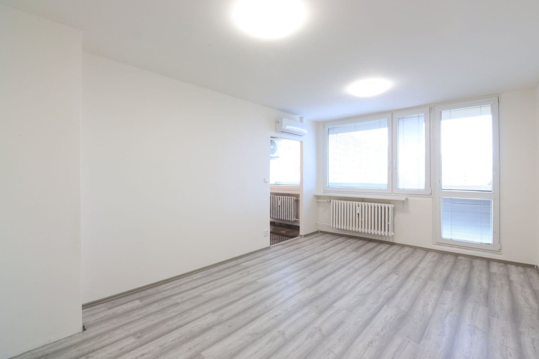 Prenájom bytu 3-izbový 74 m², Chalupkova, Praha, Praha Prenájom bytu 3-izbový 74 m², Chalupkova, Praha, Praha