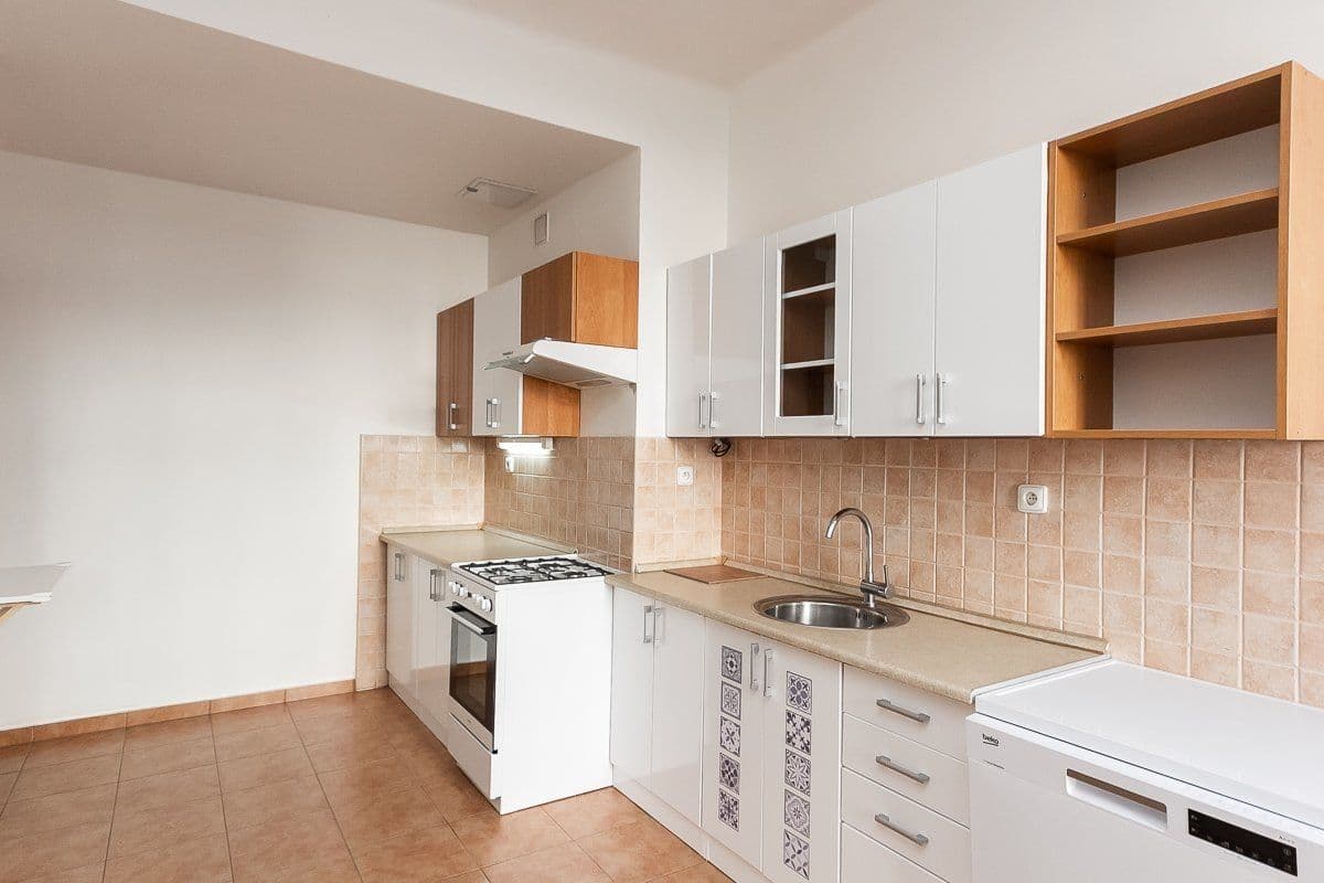 Prenájom bytu 2-izbový 80 m², V. P. Čkalova, Praha, Praha Prenájom bytu 2-izbový 80 m², V. P. Čkalova, Praha, Praha