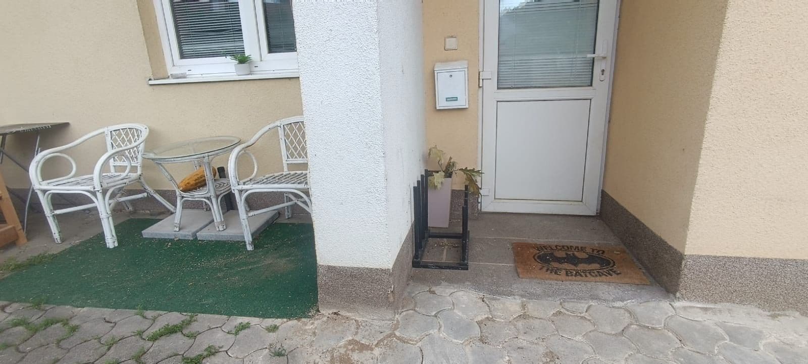 Prenájom bytu Garsoniéra 22 m², Horná Mičiná, Banskobystrický kraj Prenájom bytu Garsoniéra 22 m², Horná Mičiná, Banskobystrický kraj