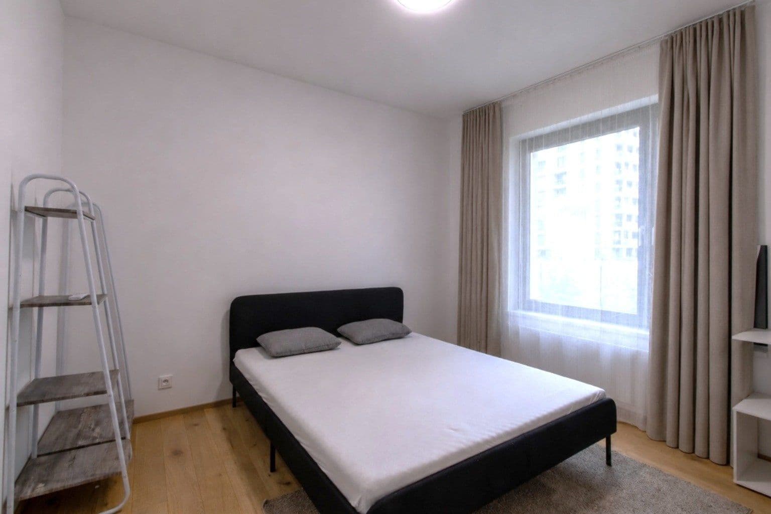 Prenájom bytu 2-izbový 59 m², Sokolova, Praha, Praha Prenájom bytu 2-izbový 59 m², Sokolova, Praha, Praha