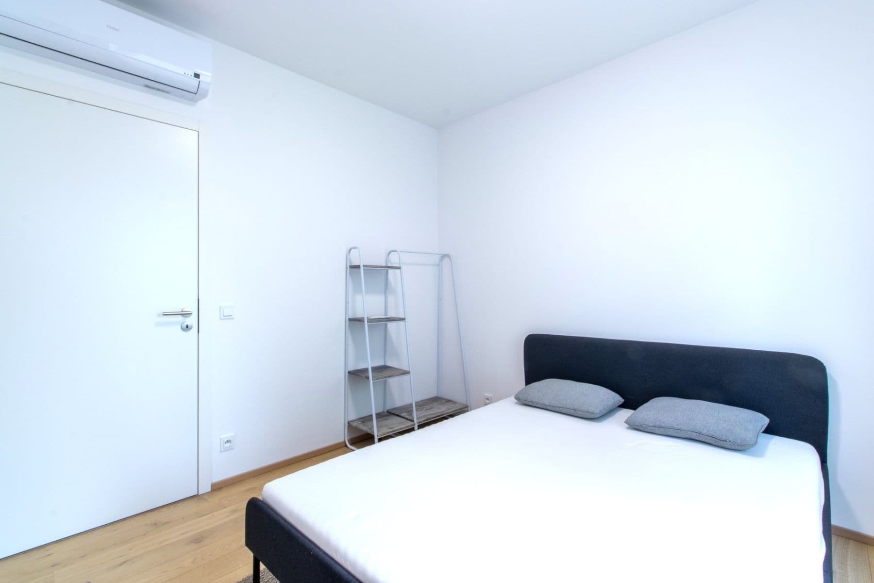 Prenájom bytu 2-izbový 59 m², Sokolova, Praha, Praha Prenájom bytu 2-izbový 59 m², Sokolova, Praha, Praha