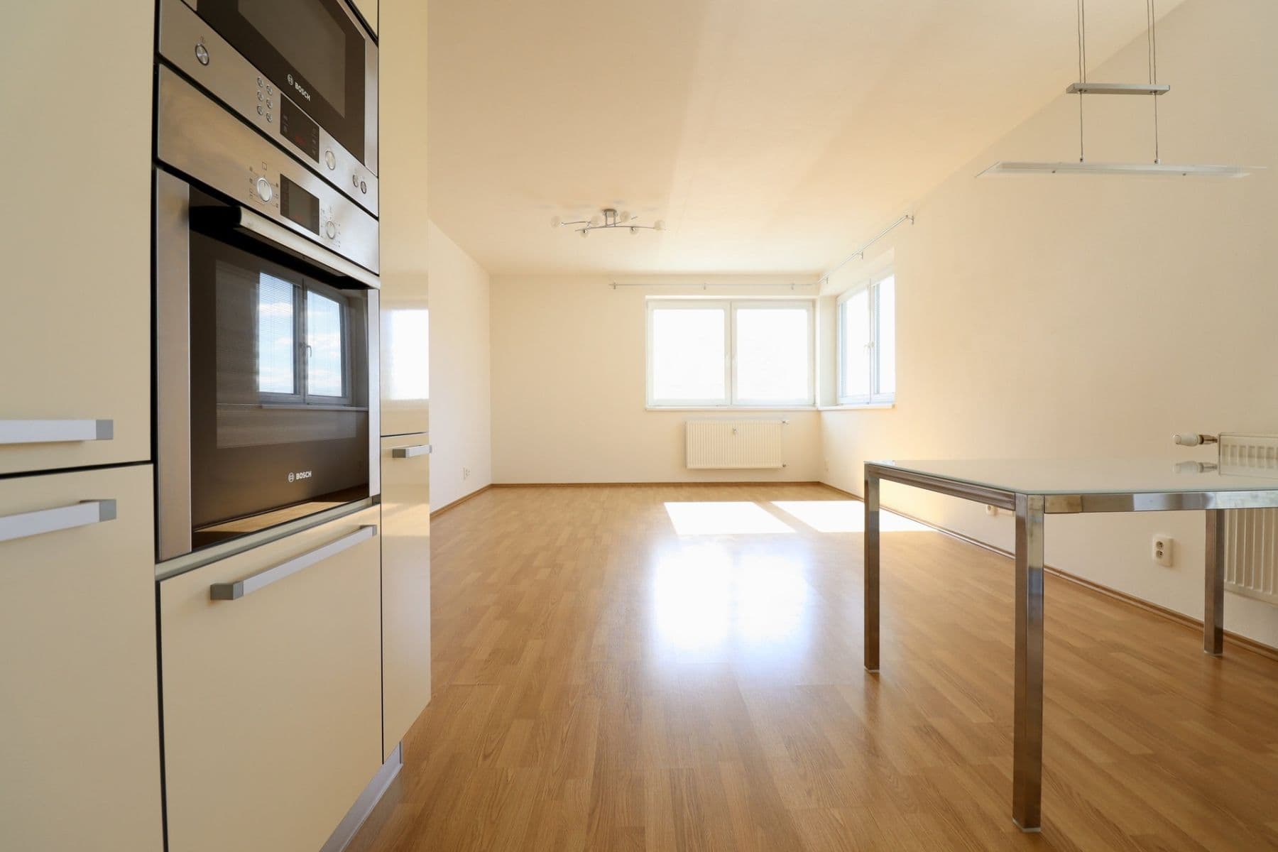 Prenájom bytu 2-izbový 67 m², Přeučilova, Praha, Praha Prenájom bytu 2-izbový 67 m², Přeučilova, Praha, Praha