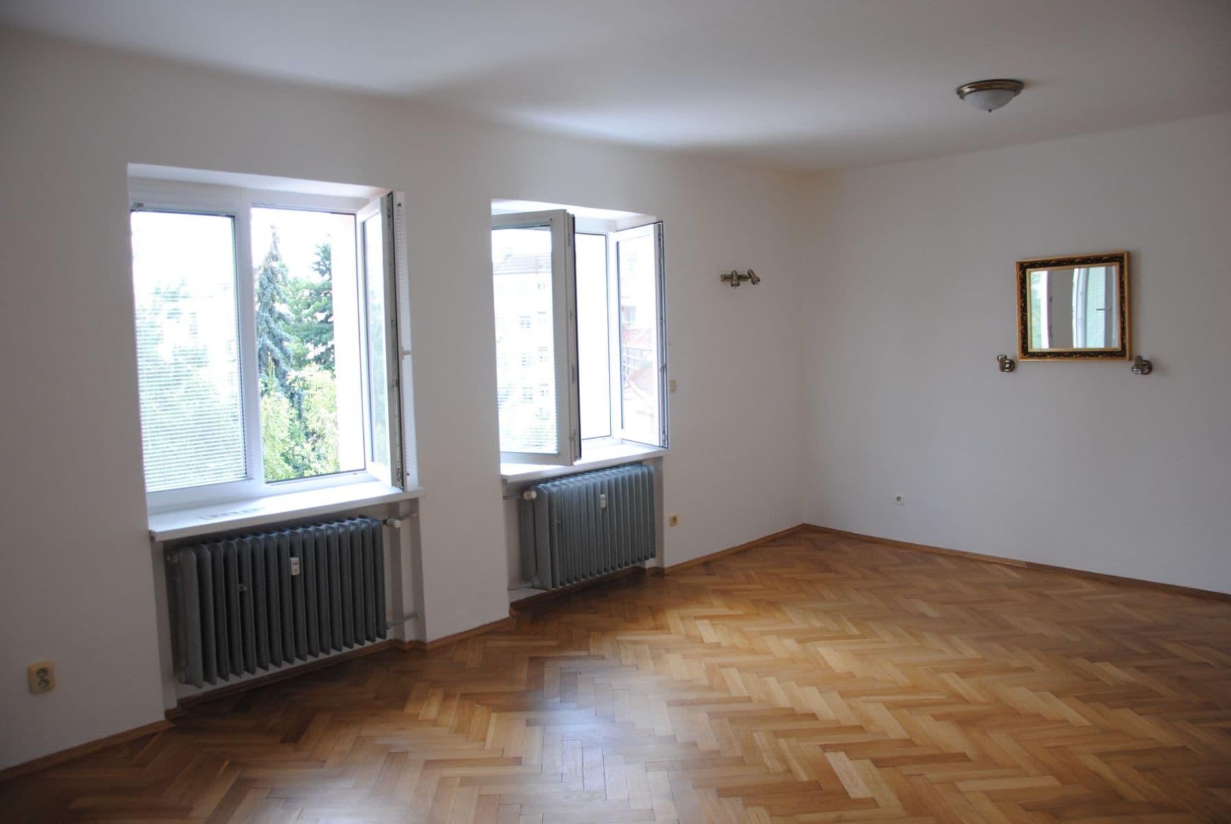 Prenájom bytu 2-izbový 84 m², Na Dionysce, Praha, Praha Prenájom bytu 2-izbový 84 m², Na Dionysce, Praha, Praha