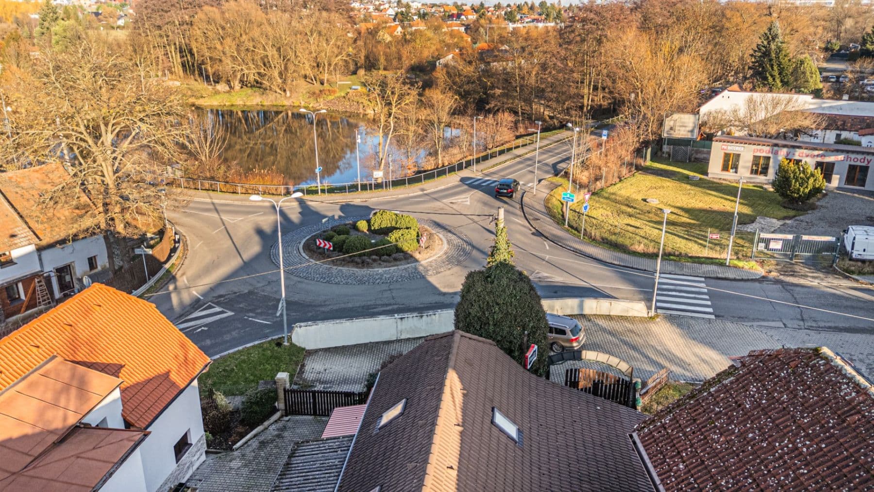 Predaj domu 100 m², pozemek 151 m², Mezi Křižovatkami, Dolní Břežany, Středočeský kraj Predaj domu 100 m², pozemek 151 m², Mezi Křižovatkami, Dolní Břežany, Středočeský kraj