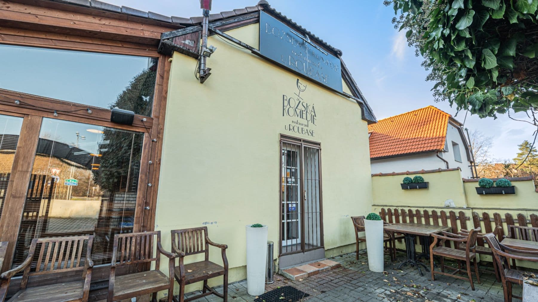 Predaj domu 100 m², pozemek 151 m², Mezi Křižovatkami, Dolní Břežany, Středočeský kraj Predaj domu 100 m², pozemek 151 m², Mezi Křižovatkami, Dolní Břežany, Středočeský kraj