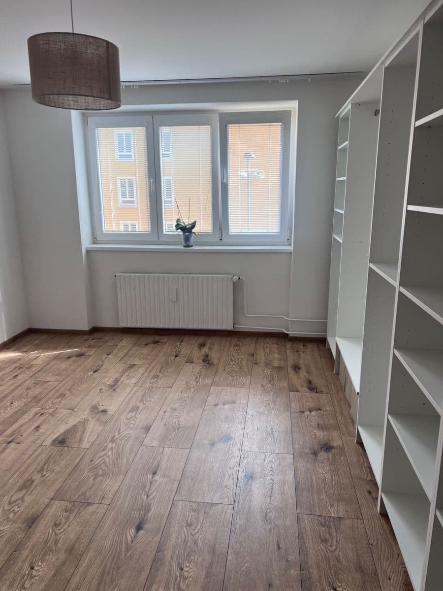 Prenájom bytu 2-izbový 59 m², Lidická, Zliv, Jihočeský kraj Prenájom bytu 2-izbový 59 m², Lidická, Zliv, Jihočeský kraj