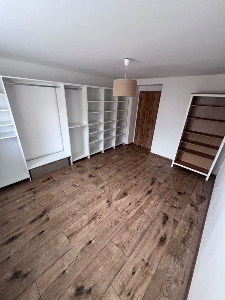 Prenájom bytu 2-izbový 59 m², Lidická, Zliv, Jihočeský kraj Prenájom bytu 2-izbový 59 m², Lidická, Zliv, Jihočeský kraj