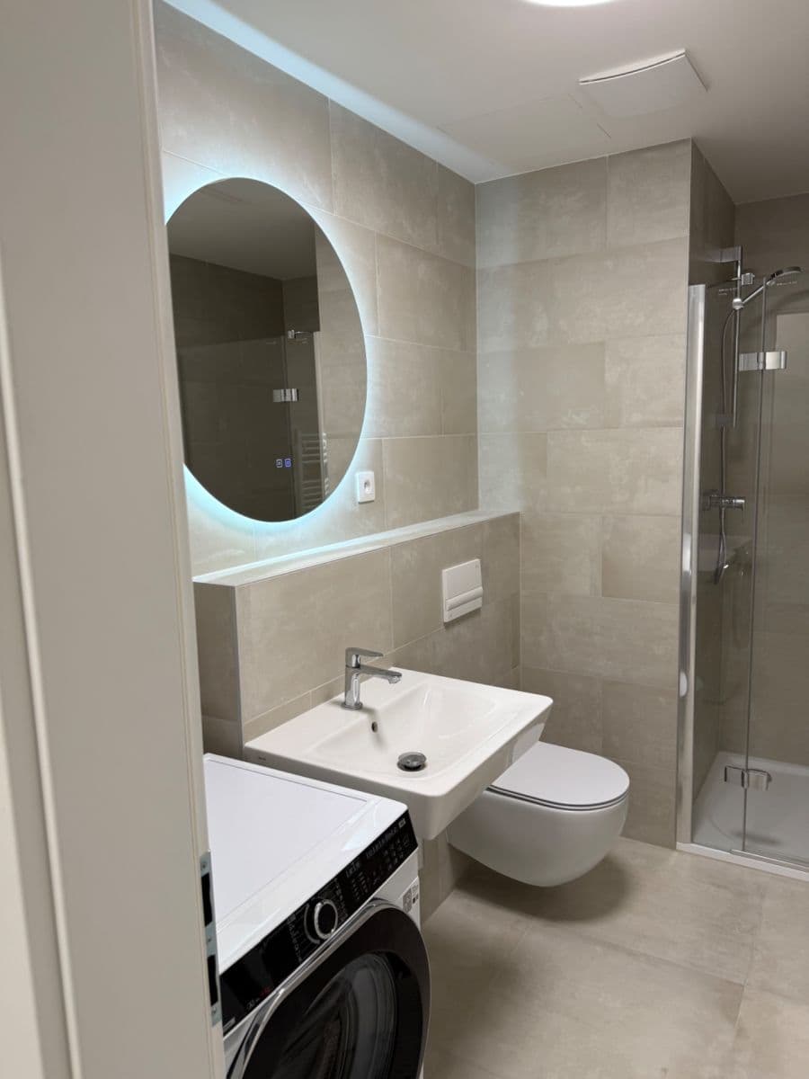 Prenájom bytu 2-izbový 52 m², Arnošta Valenty, Praha, Praha Prenájom bytu 2-izbový 52 m², Arnošta Valenty, Praha, Praha