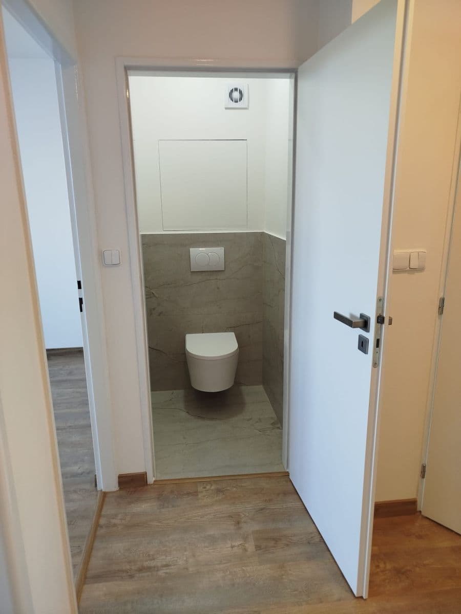 Predaj bytu 3-izbový 76 m², Praha, Praha Predaj bytu 3-izbový 76 m², Praha, Praha