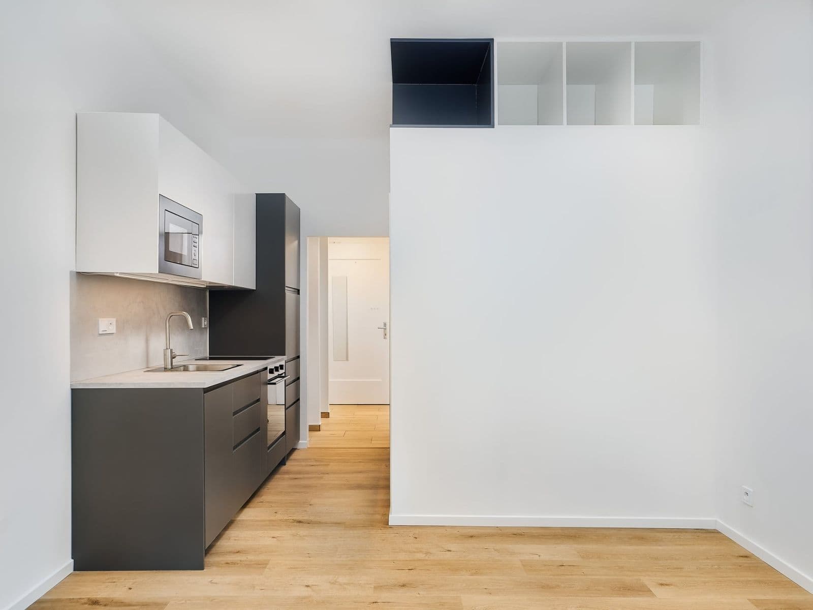 Prenájom bytu 1-izbový 22 m², Křižíkova, Praha, Praha Prenájom bytu 1-izbový 22 m², Křižíkova, Praha, Praha