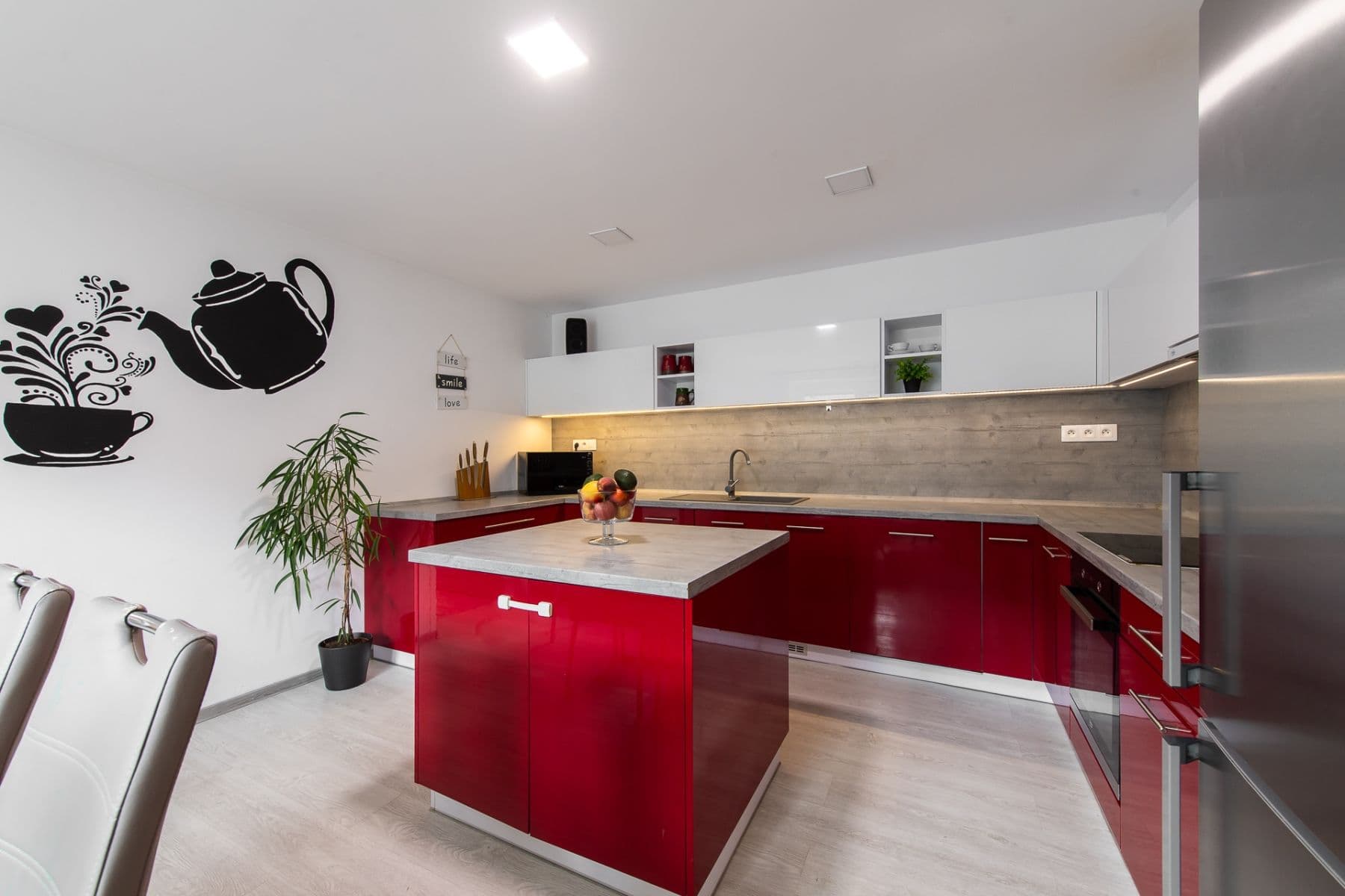 Predaj domu 1.500 m², pozemek 1.598 m², Ovčie, Prešovský kraj Predaj domu 1.500 m², pozemek 1.598 m², Ovčie, Prešovský kraj