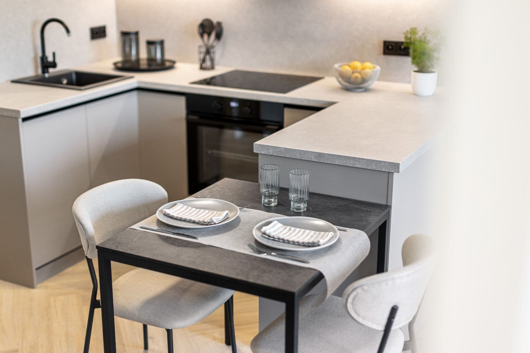 Prenájom bytu 2-izbový 44 m², Na Pankráci, Praha, Praha Prenájom bytu 2-izbový 44 m², Na Pankráci, Praha, Praha