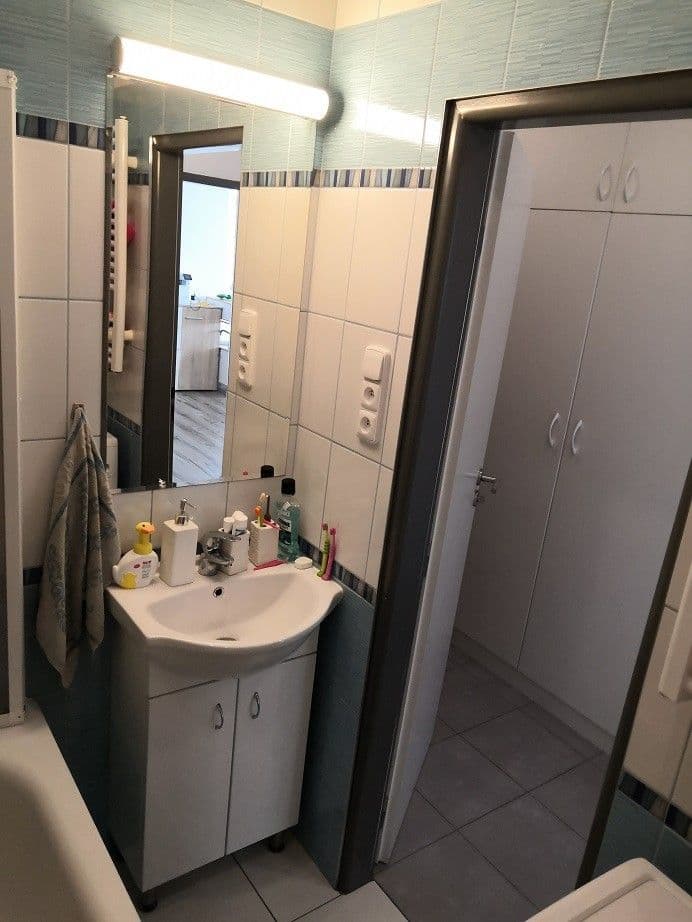 Predaj bytu 2-izbový 53 m², Pod Lipami, Praha, Praha Predaj bytu 2-izbový 53 m², Pod Lipami, Praha, Praha