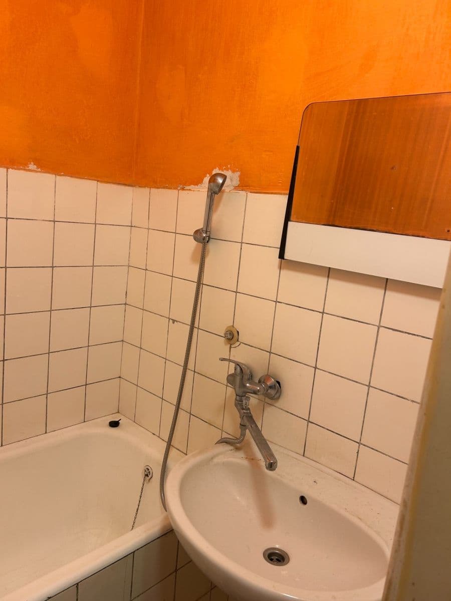 Predaj bytu 3-izbový 61 m², Bardejovské kúpele, Bardejov, Prešovský kraj Predaj bytu 3-izbový 61 m², Bardejovské kúpele, Bardejov, Prešovský kraj