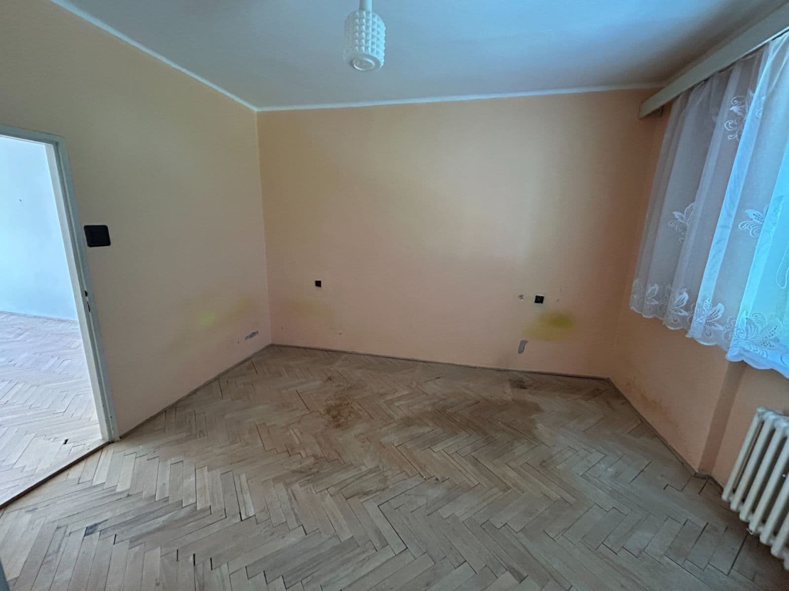 Predaj bytu 3-izbový 61 m², Bardejovské kúpele, Bardejov, Prešovský kraj Predaj bytu 3-izbový 61 m², Bardejovské kúpele, Bardejov, Prešovský kraj