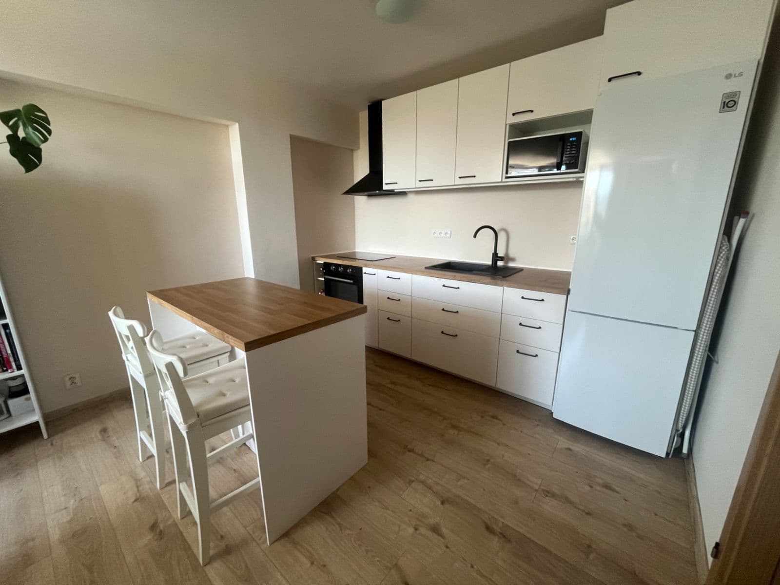 Prenájom bytu 2-izbový 44 m², Sokolovská, Čelákovice, Středočeský kraj Prenájom bytu 2-izbový 44 m², Sokolovská, Čelákovice, Středočeský kraj