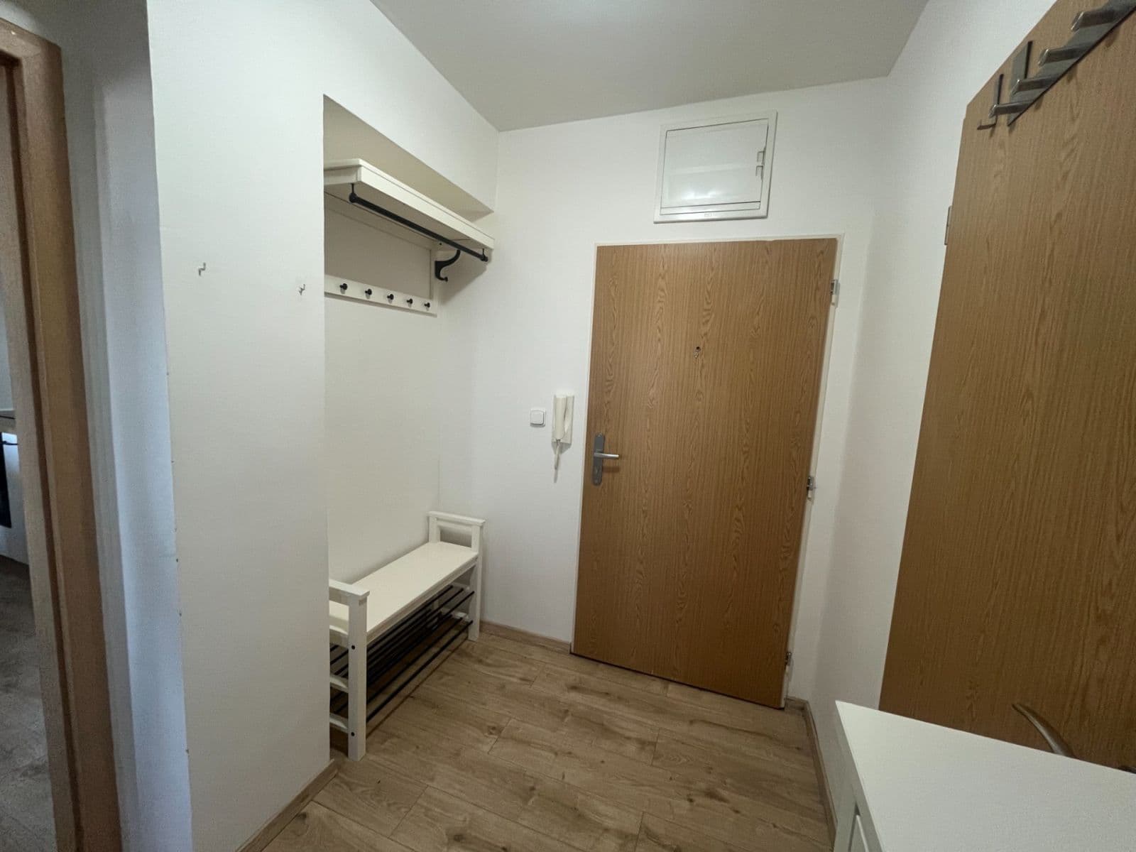 Prenájom bytu 2-izbový 44 m², Sokolovská, Čelákovice, Středočeský kraj Prenájom bytu 2-izbový 44 m², Sokolovská, Čelákovice, Středočeský kraj