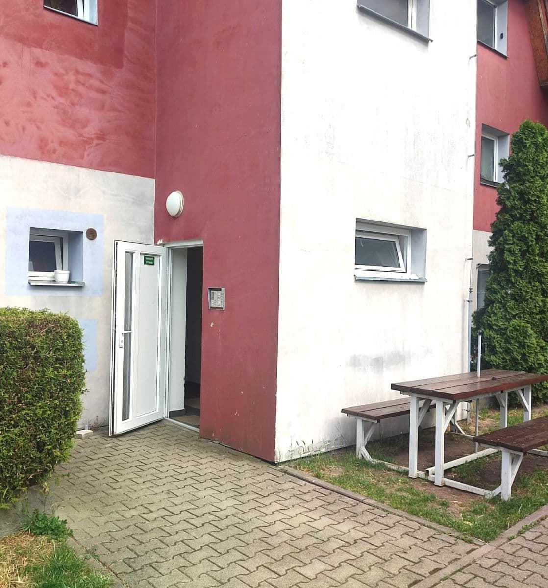 Predaj bytu 3-izbový 62 m², Břežany II, Středočeský kraj Predaj bytu 3-izbový 62 m², Břežany II, Středočeský kraj