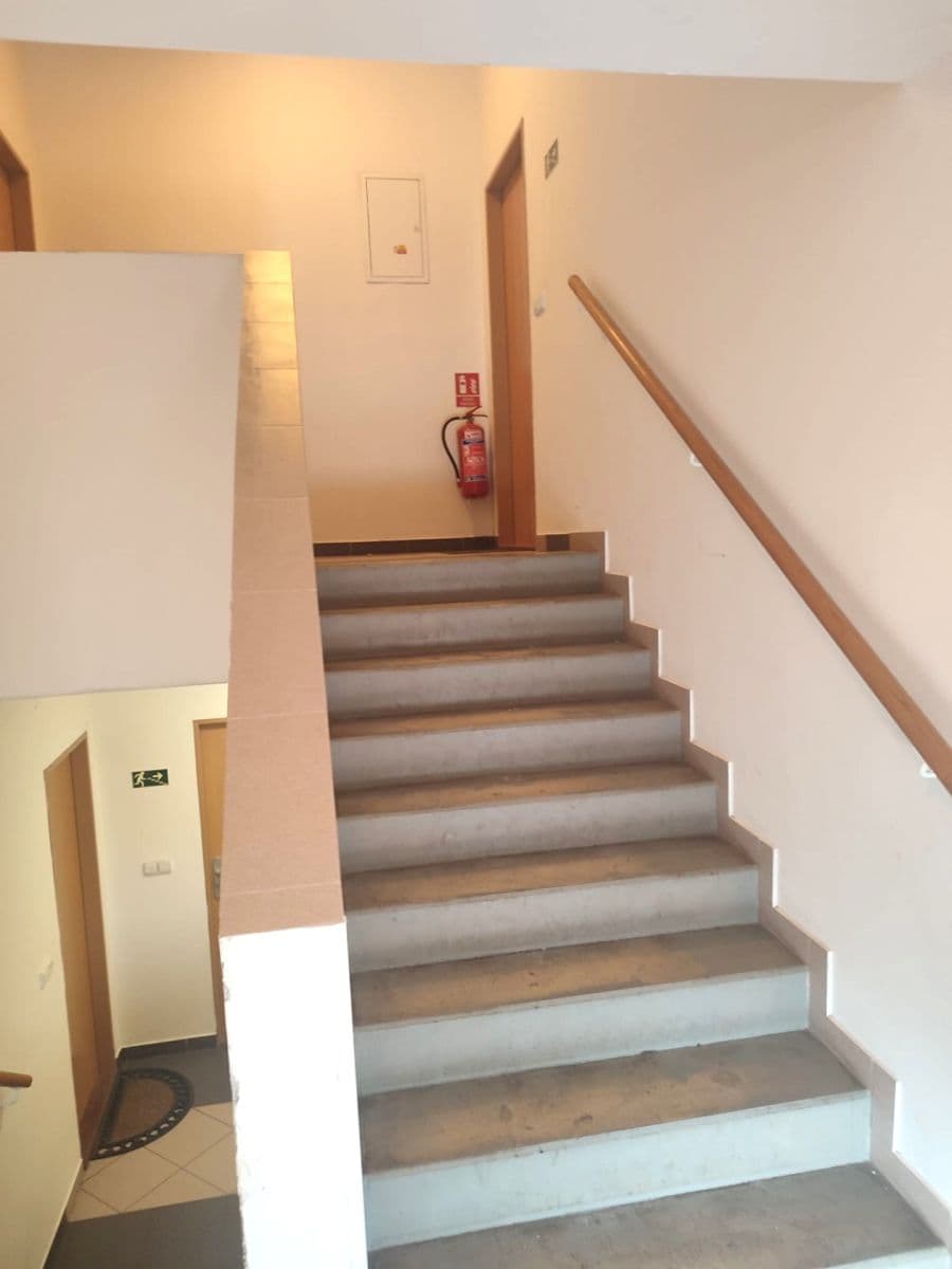 Predaj bytu 3-izbový 62 m², Břežany II, Středočeský kraj Predaj bytu 3-izbový 62 m², Břežany II, Středočeský kraj