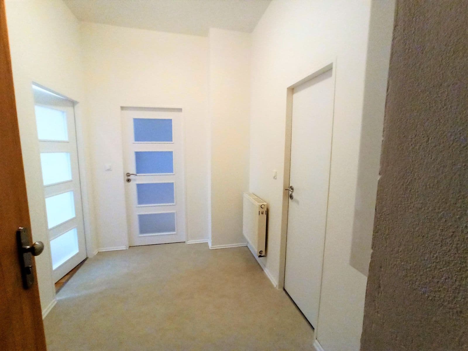 Predaj bytu 3-izbový 62 m², Břežany II, Středočeský kraj Predaj bytu 3-izbový 62 m², Břežany II, Středočeský kraj