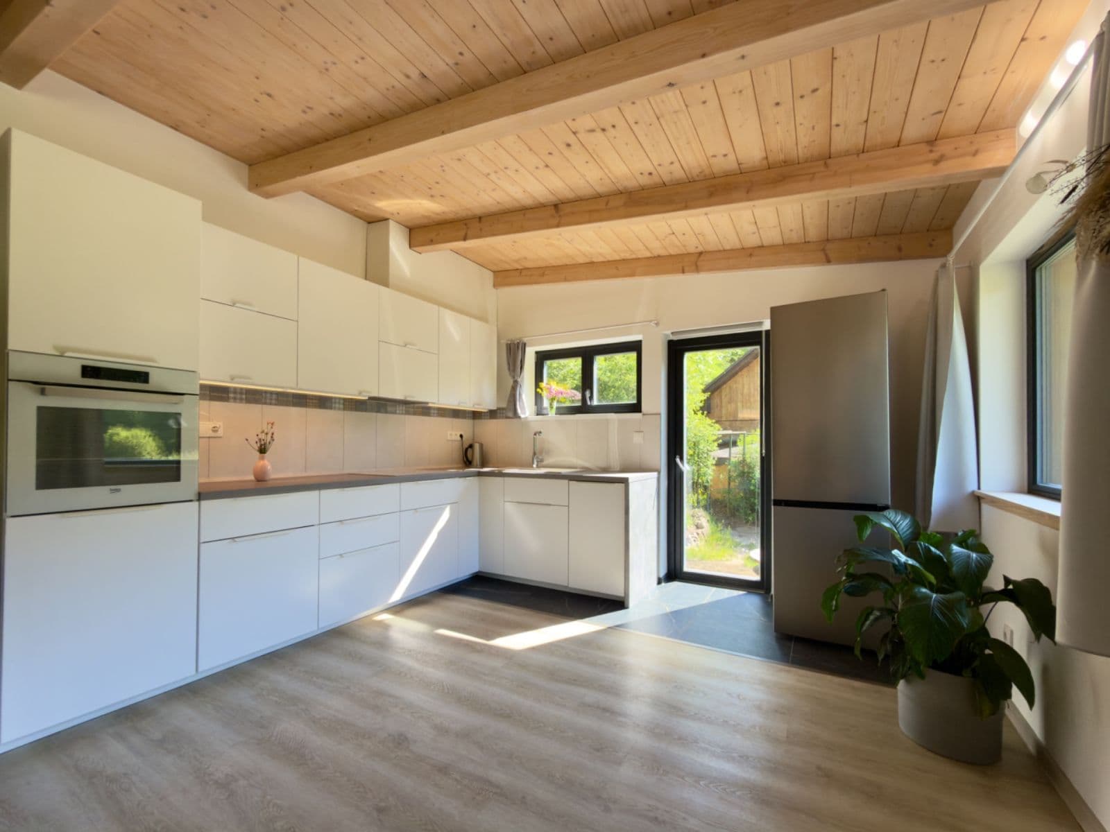 Predaj rekreačného objektu 62 m², pozemok 775 m², Štěchovice, Středočeský kraj Predaj rekreačného objektu 62 m², pozemok 775 m², Štěchovice, Středočeský kraj