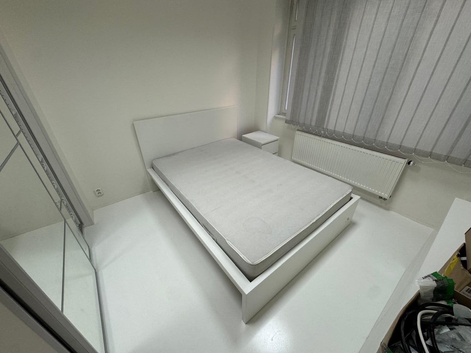 Prenájom bytu 3-izbový 15 m², Krakovská, Praha, Praha Prenájom bytu 3-izbový 15 m², Krakovská, Praha, Praha