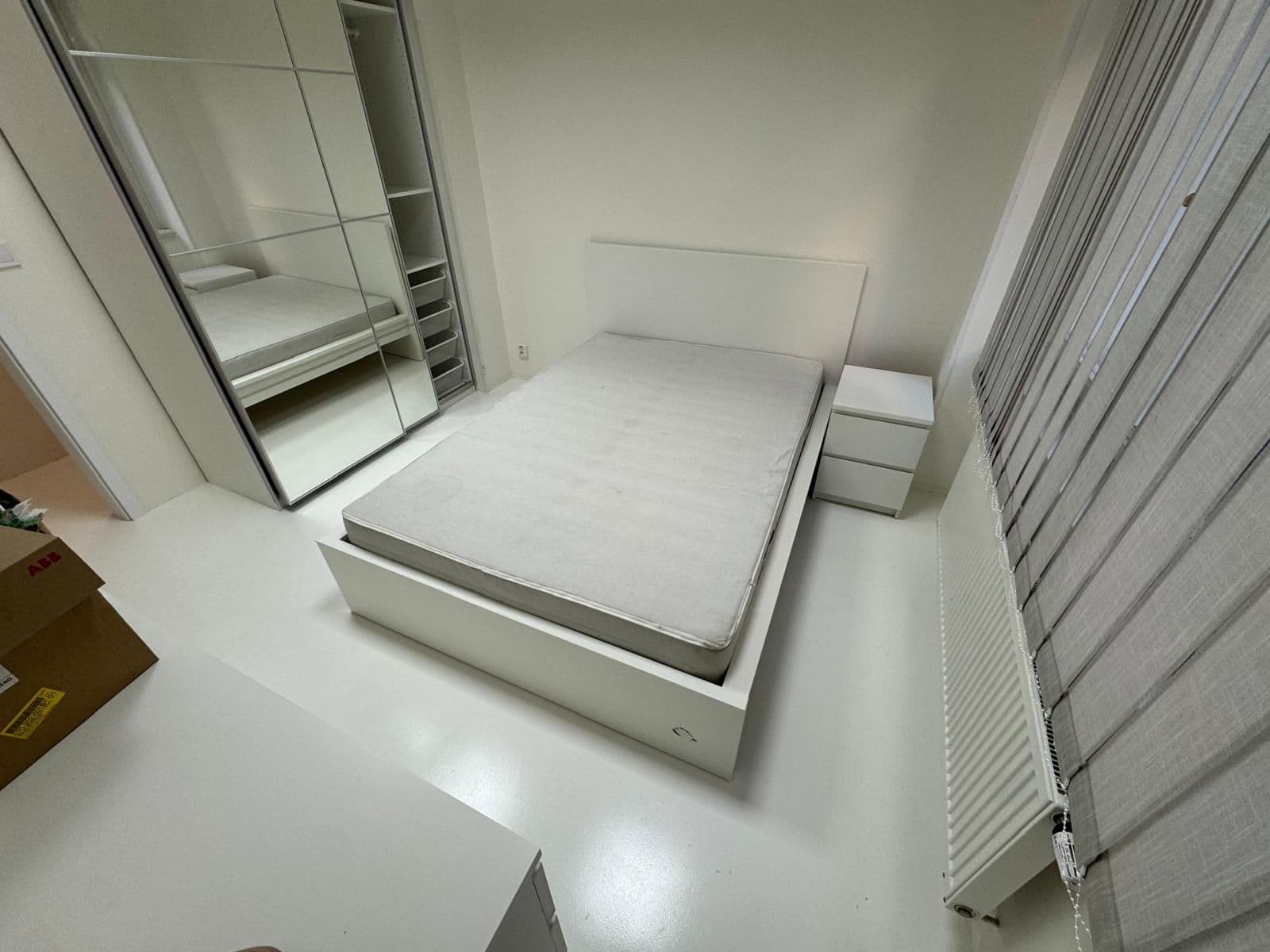 Prenájom bytu 3-izbový 15 m², Krakovská, Praha, Praha Prenájom bytu 3-izbový 15 m², Krakovská, Praha, Praha
