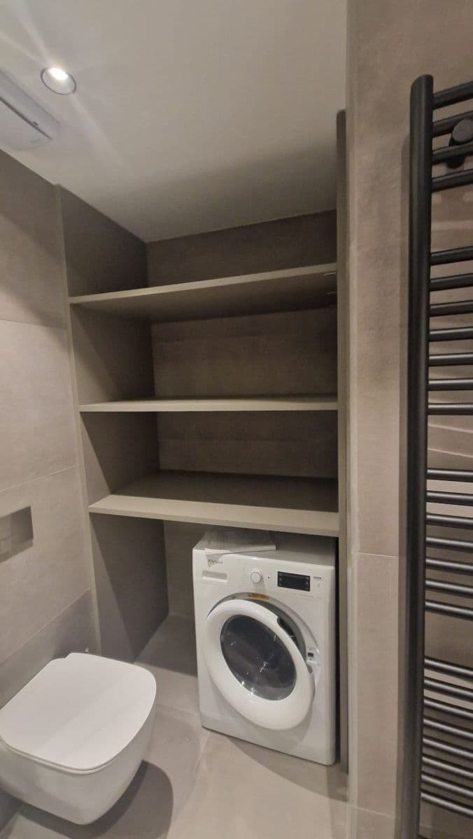 Prenájom bytu 2-izbový 50 m², Staropramenná, Praha, Praha Prenájom bytu 2-izbový 50 m², Staropramenná, Praha, Praha