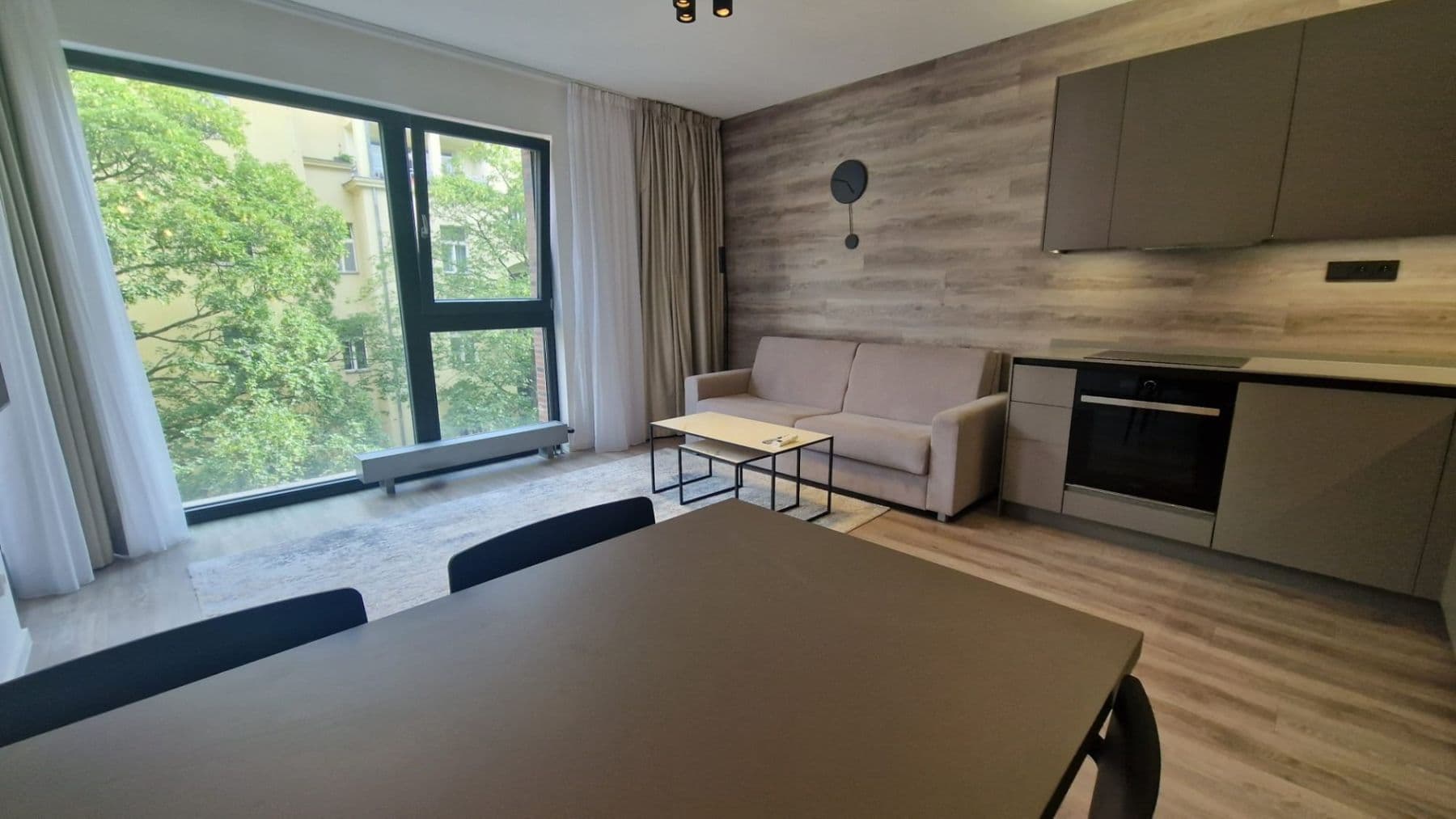 Prenájom bytu 2-izbový 50 m², Staropramenná, Praha, Praha Prenájom bytu 2-izbový 50 m², Staropramenná, Praha, Praha
