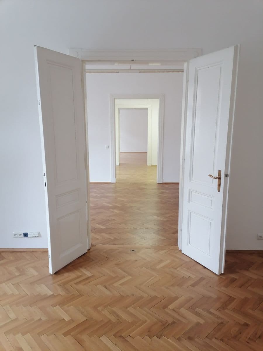 Prenájom kancelárie 117 m², Dušní, Praha, Praha Prenájom kancelárie 117 m², Dušní, Praha, Praha