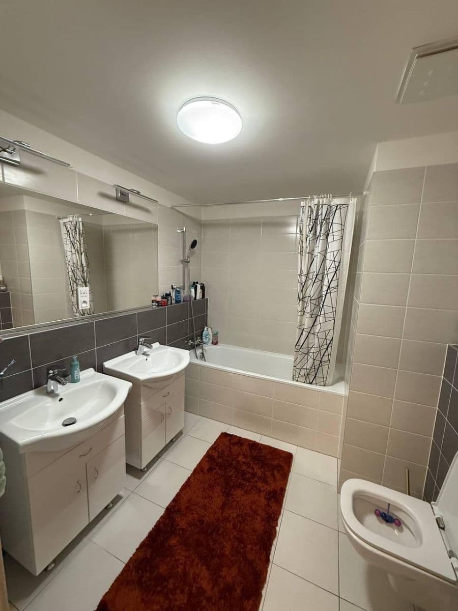 Predaj bytu 3-izbový 98 m², Za Lípou, Praha, Praha Predaj bytu 3-izbový 98 m², Za Lípou, Praha, Praha