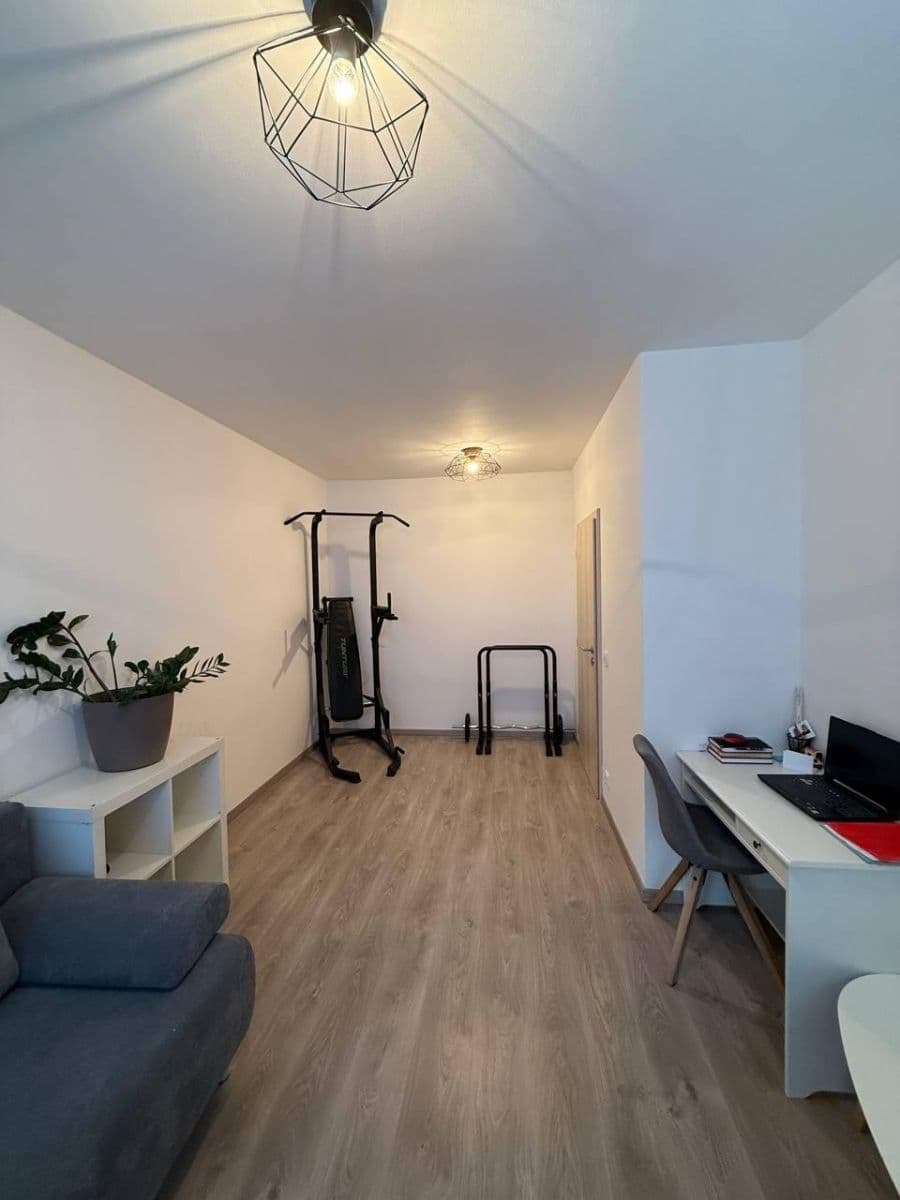 Predaj bytu 3-izbový 98 m², Za Lípou, Praha, Praha Predaj bytu 3-izbový 98 m², Za Lípou, Praha, Praha