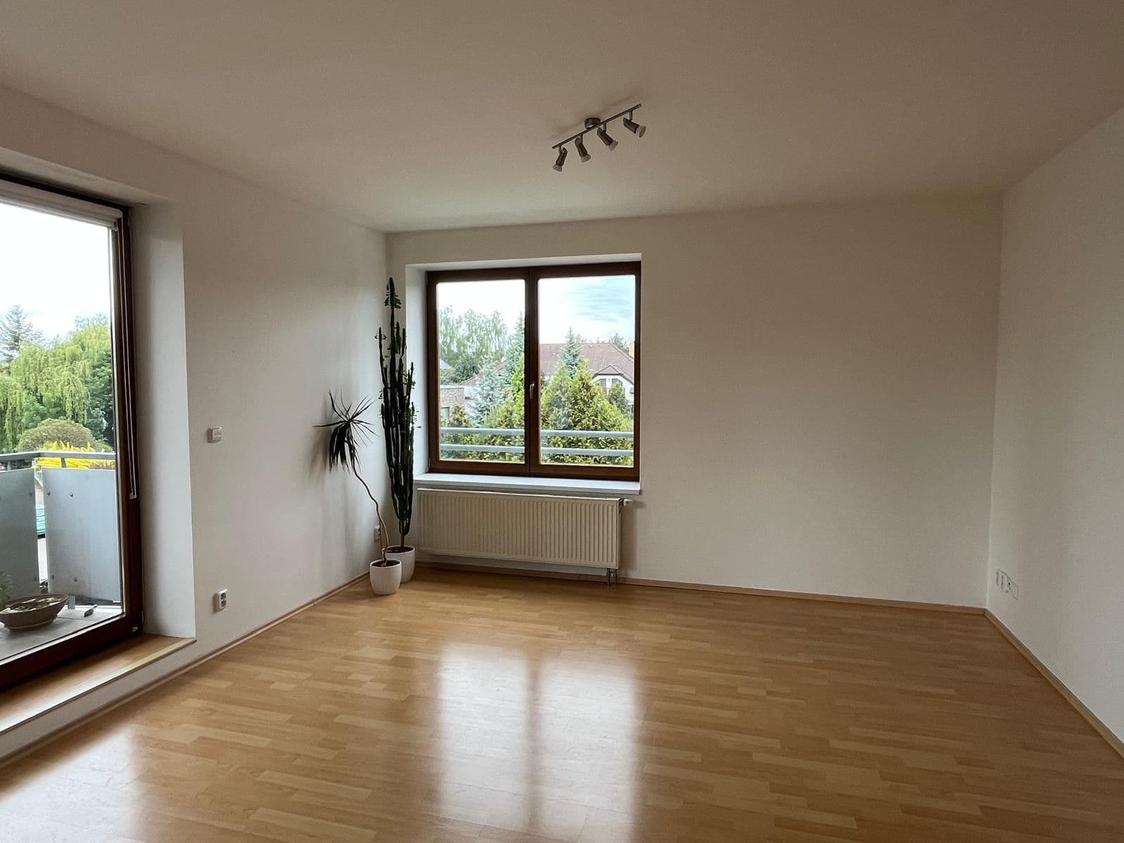 Prenájom bytu 2-izbový 50 m², U Jízdárny, Praha, Praha Prenájom bytu 2-izbový 50 m², U Jízdárny, Praha, Praha