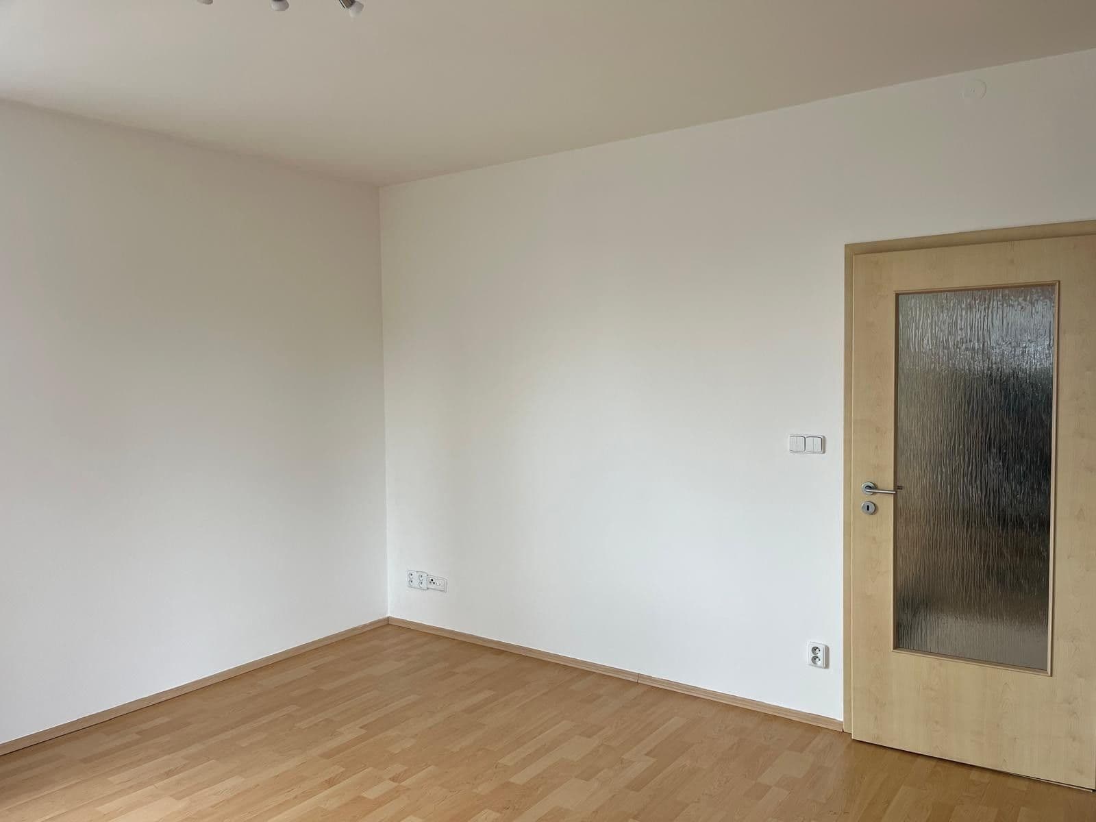 Prenájom bytu 2-izbový 50 m², U Jízdárny, Praha, Praha Prenájom bytu 2-izbový 50 m², U Jízdárny, Praha, Praha