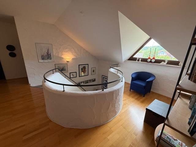 Predaj domu 280 m², pozemek 1.700 m², Abtsgmünd, Bádensko-Wurttembersko Predaj domu 280 m², pozemek 1.700 m², Abtsgmünd, Bádensko-Wurttembersko