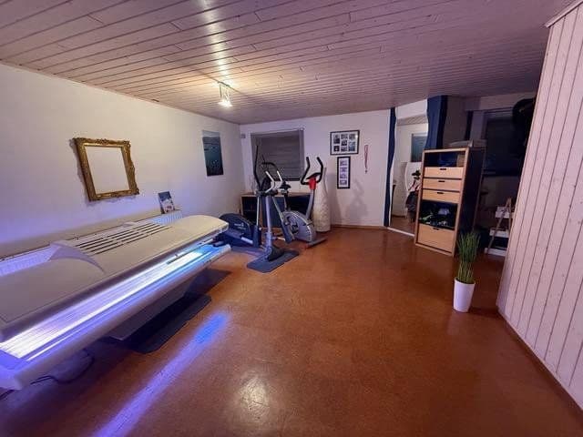 Predaj domu 280 m², pozemek 1.700 m², Abtsgmünd, Bádensko-Wurttembersko Predaj domu 280 m², pozemek 1.700 m², Abtsgmünd, Bádensko-Wurttembersko